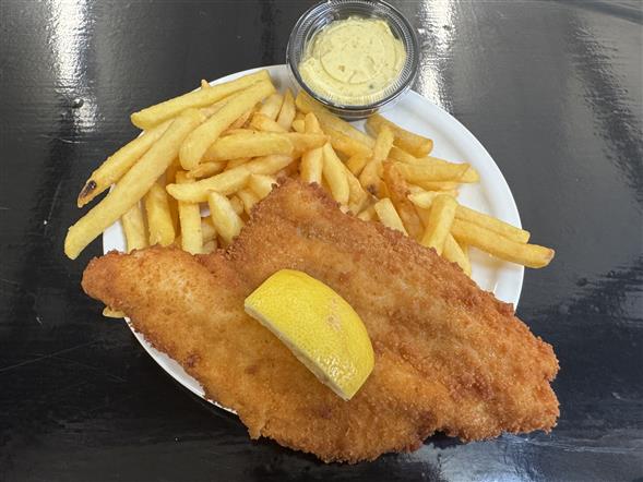 Fiskefilet m.pommes